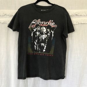 Blonde Band Tee